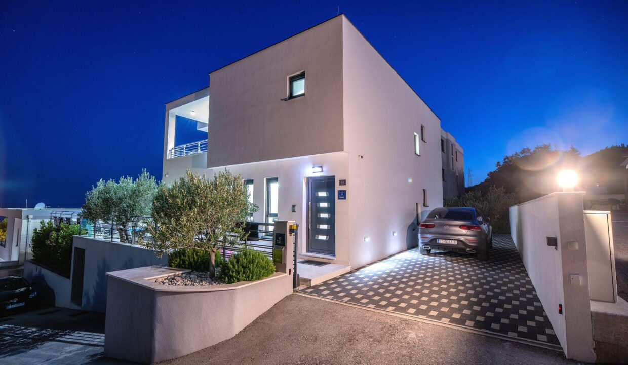 WhatsApp Image 2026-02-05 at 14.39.14 (4)